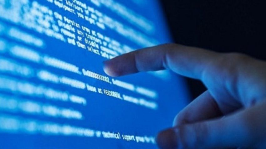 Your Device Ran İnto A Problem And Needs To Restart Hatası Nedir?